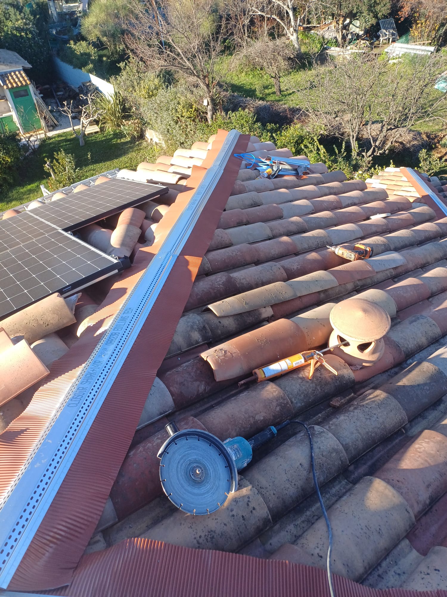 Couvreur Var 83 – chantier rénovation toiture La Crau